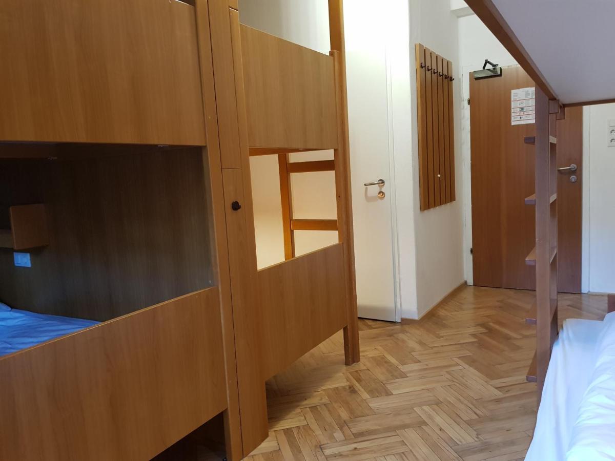 Haus Wendy Hostel Маутерндорф Екстериор снимка